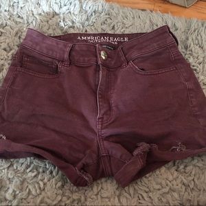 American Eagle maroon shorts!